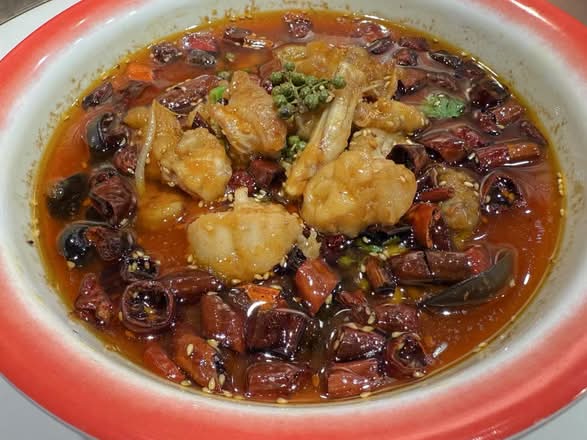 馋嘴跳水蛙 Boiled Bullfrog